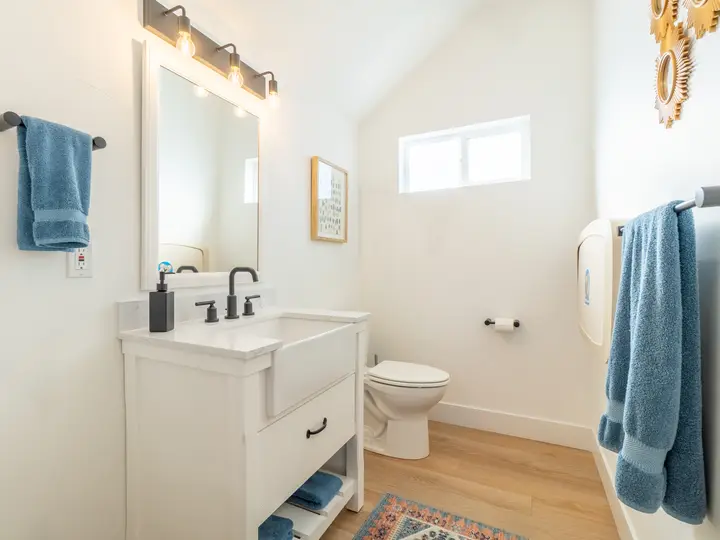 Liberty St bathroom after remodel